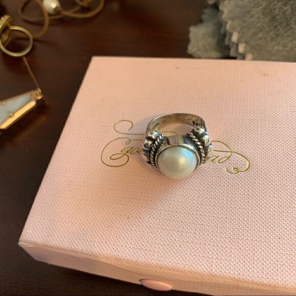 Jewelry - Sterling Silver and freshwater pearl ring